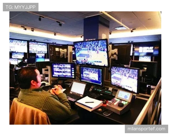 耳机裁判系统如何影响VAR判罚效率与准确性的规则解析